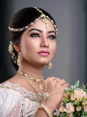 Sparkling Kandyan Jewels for Traditional Attire